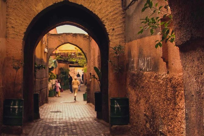 Souk and Hidden Sites of the Old Medina - Learning a few Arabic phrases along the way