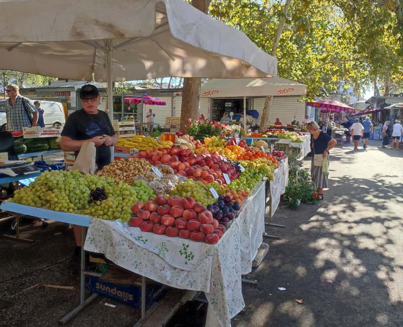 Split: Historical & Gastro Treasures Tour with Green Market - The guides make the difference
