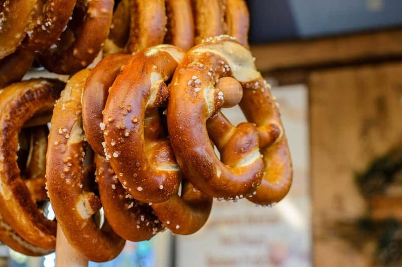 Strasbourg Christmas market tour and culinary city tour with tastings - Starting at Place 5, Boutique Culture