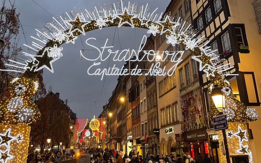 Strasbourg: Christmas Markets Walking Tour with Mulled Wine - Why Strasbourg works so well at Christmas