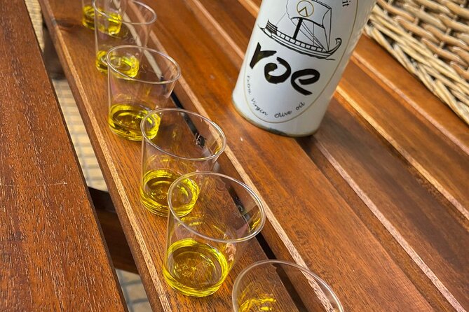 Street food tasting in the locals favorite hidden places - Honey, olive oil and local drinks