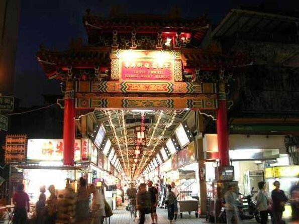 Taipei Food Tour: Night Market & Convenience Store(Food Included) - A Food-Filled Start Near Longshan Temple
