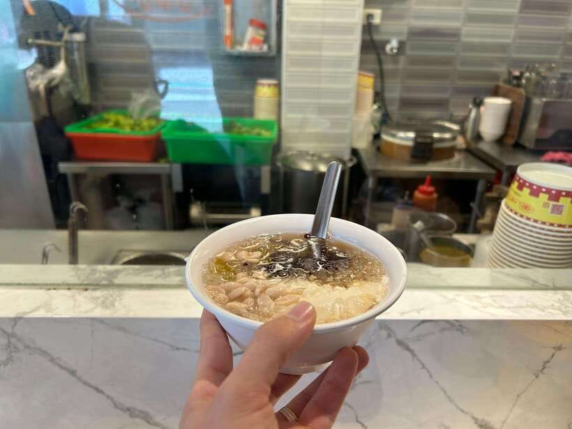 Taipei: Street Food & Hidden Eats Night Market Food Tour - Who will enjoy this tour most