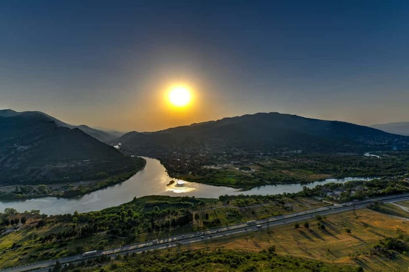 Tbilisi: Mtskheta Jvari Bazaar, Chronicles of Georgia & Wine - The Chronicles of Georgia, a huge final stop