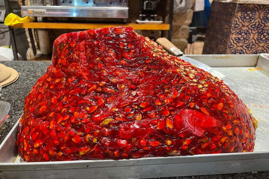 Tel Aviv: Carmel Market & Neighborhood Guided Walking Tour - What the 90-minute walk feels like