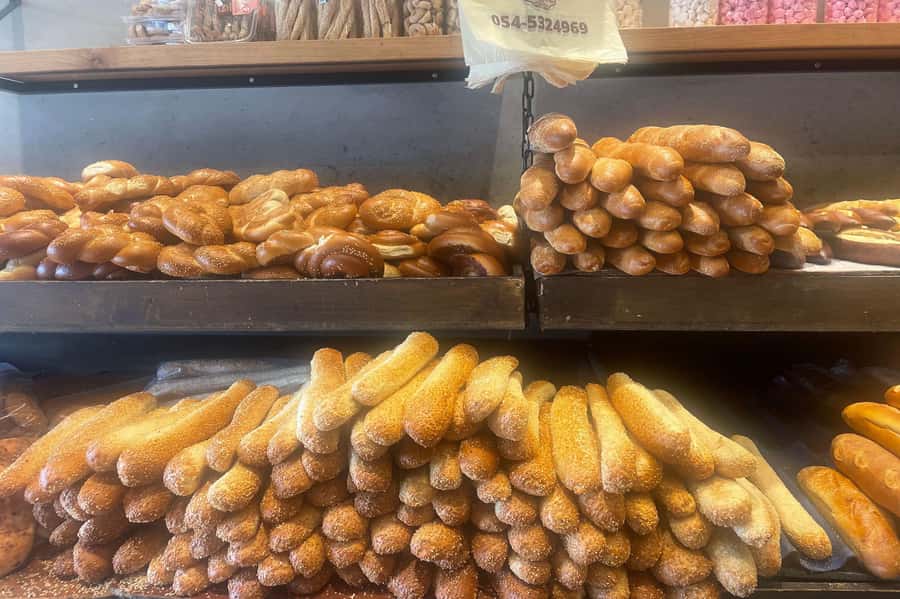 Tel Aviv: Carmel Market & Neighborhood Guided Walking Tour - Practical details that affect your day