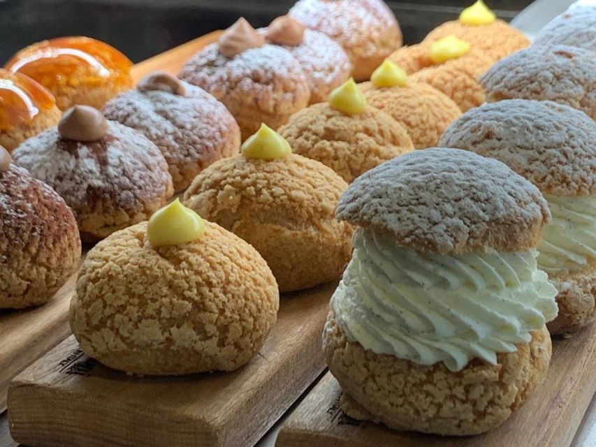 Testaccio Experience: Street Food, Market and Traditions - The maritozzo welcome at Piazza Flavio Biondo