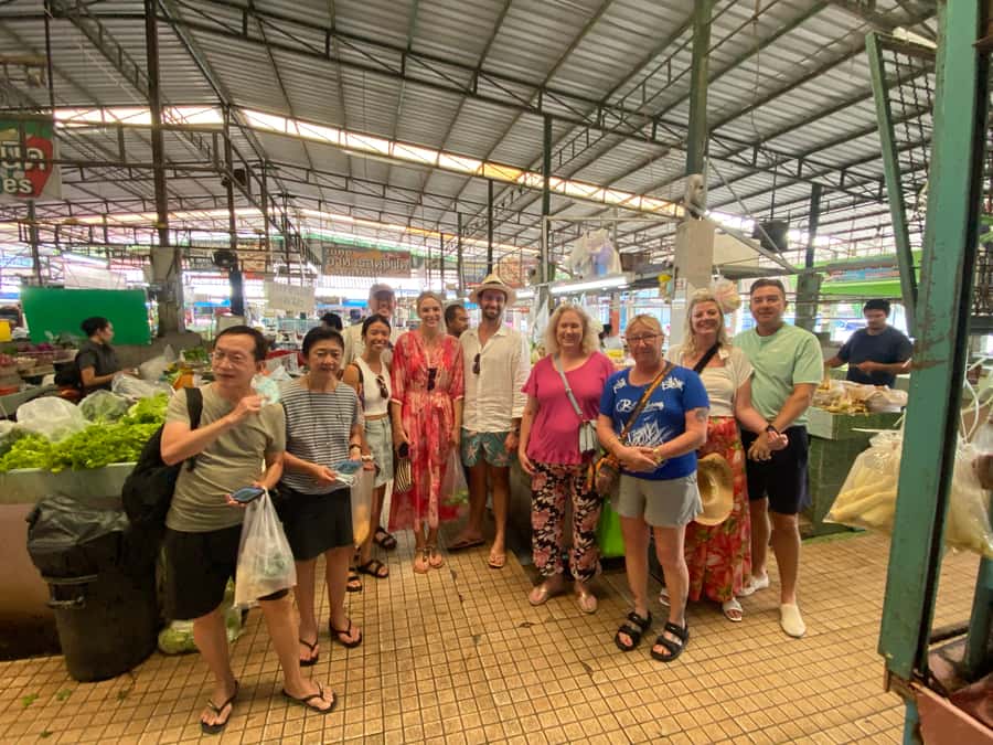 Thai Cooking Class with Market & Garden Tour - Should you book the Thai Cooking Class with Market and Garden Tour?
