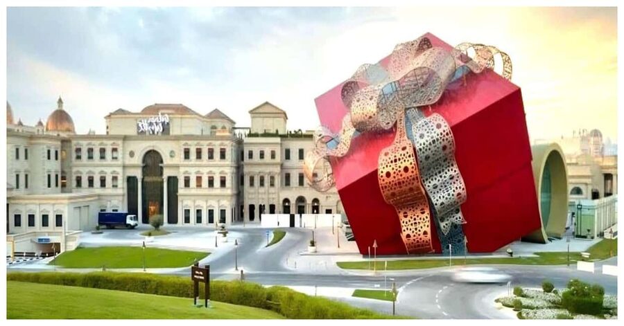 The Ultimate Doha Experience: From Souqs to Skyscrapers - Starting at the National Museum Metro Station