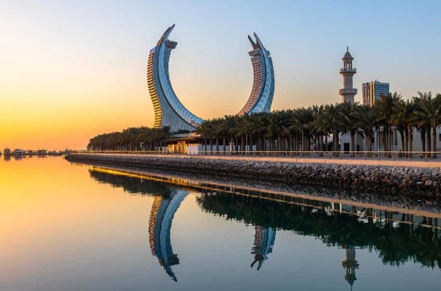 The Ultimate Doha Experience: From Souqs to Skyscrapers - The Pearl-Qatar and Doha’s polished waterfront