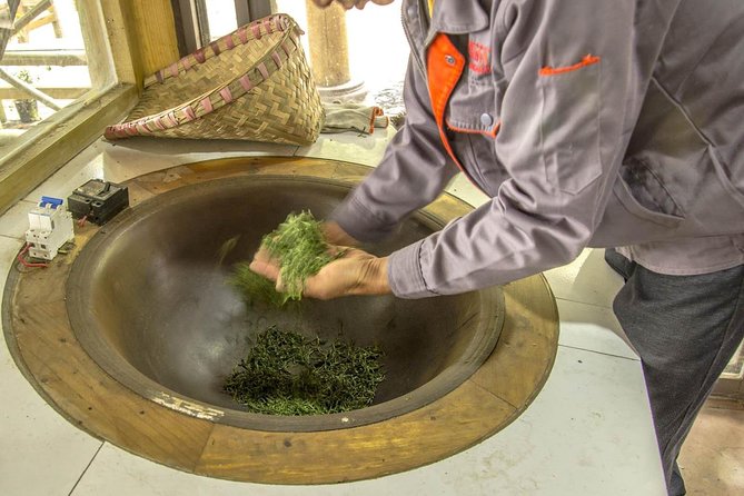 Three-Hour Private Chengdu Tea Wholesale Market Tour - Entering Chengdu’s large tea market