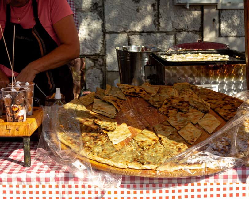 Three Lakes Tour (every day) / Tuesday Zadvarje Market - A guide-led trip rather than a simple transfer
