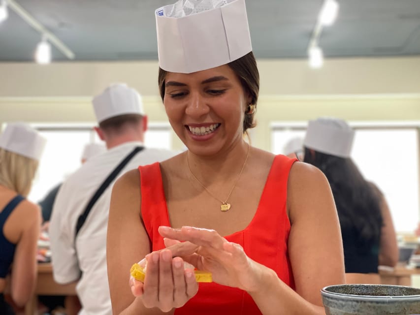 Tokyo: Sushi Making with Pro Chef & Tsukiji Fish Market Tour - Timing, stairs, and cancellation rules