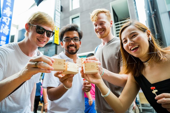 Tokyo: Tsukiji Fish Market Food and Culture Walking Tour - Finding your way through the outer market