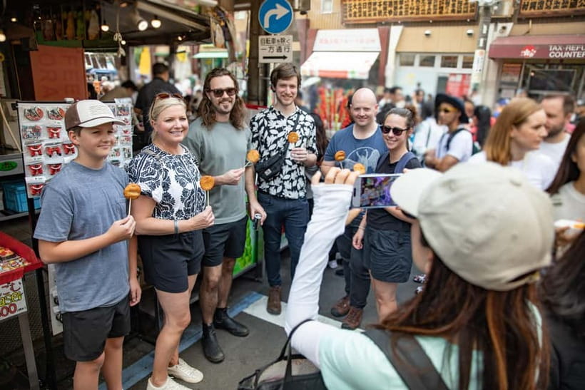 Tokyo: Tsukiji Fish Market food Tour - Practical details that affect your morning