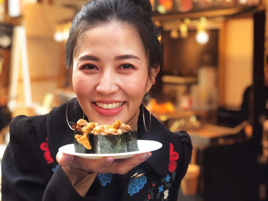 Tokyo : Tsukiji Fish Market Food Walking & Shrine Visit Tour - The second market visit and the shops worth returning to