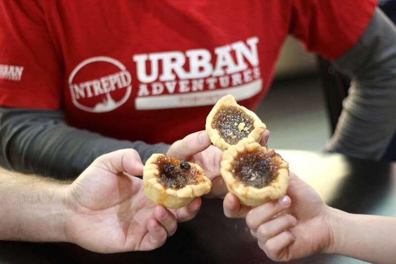 Toronto: Private Food Discovery at the St Lawrence Market - Who will get the most from this food walk