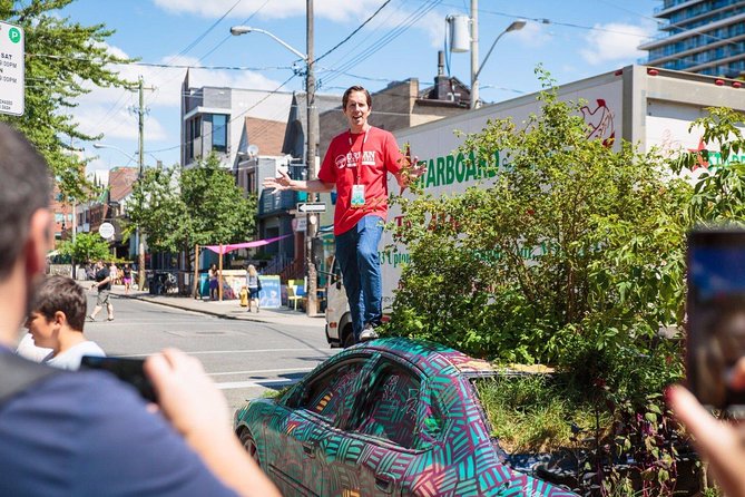 Toronto’s Multicultural Heart – Kensington & Chinatown Walk - Chinatown on Dundas Street West and Spadina Avenue
