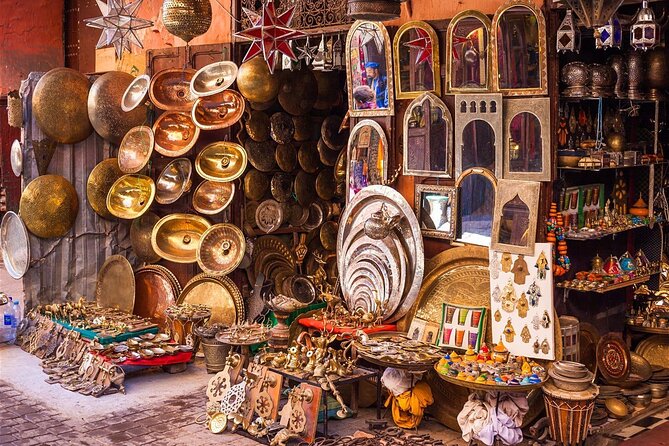 Traditional Souks Shopping Private Tour in Casablanca - Bargaining without losing your sense of humor