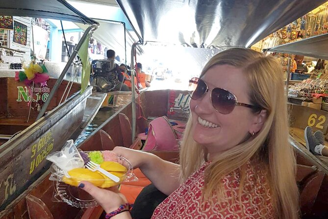 Train & Floating Market Food Adventure + Scenic train ride - Who should book this market day