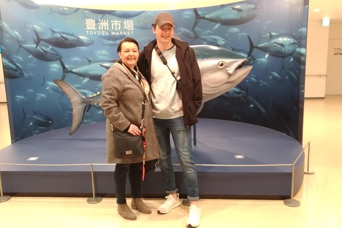 Tsukiji Food and Toyosu Market with Government-Licensed Guide - Toyosu Market shows Tokyo’s modern seafood trade