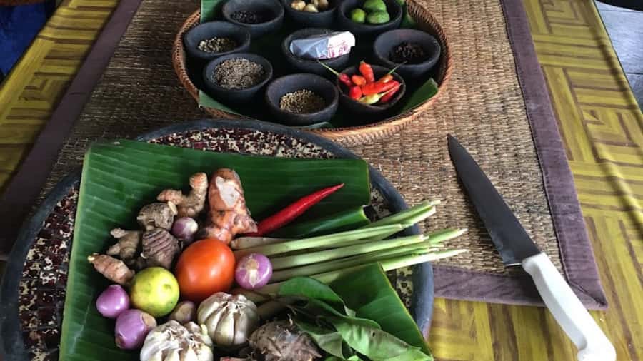 Ubud: Cooking Class with Transfers and Optional Market Visit - Cooking in a family compound or outdoor kitchen