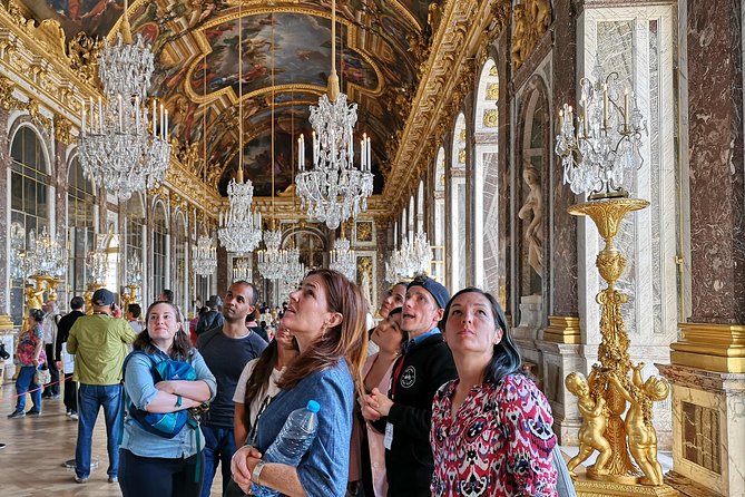 Versailles Bike Tour with Market, Gardens & Guided Palace Tour - The palace introduction sets the scene