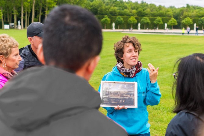 Versailles Palace Bike Tour with Market & Marie-Antoinette hamlet - Royal forests and the final ride
