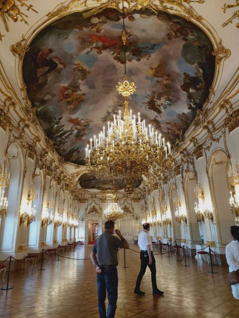 Vienna: Schönbrunn Palace & Christmas Market Walking Tour - Who should book this Schönbrunn tour?