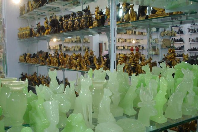VIP Shopping Private Tour Papyrus Perfume Bazaars and Cotton - Timing, meals, and comfort