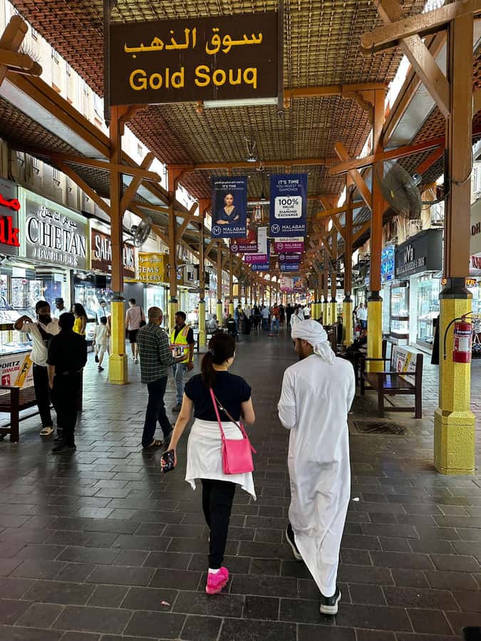 Walking Tour in Dubai. Souks, museums, Local Food Testing - Starting at Sharaf DG Metro Station Exit 4