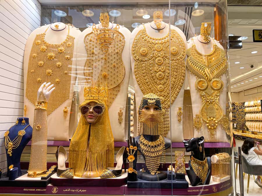 walking tour in old dubai, souks, abra boat, old town - Gold Souk and the final stretch