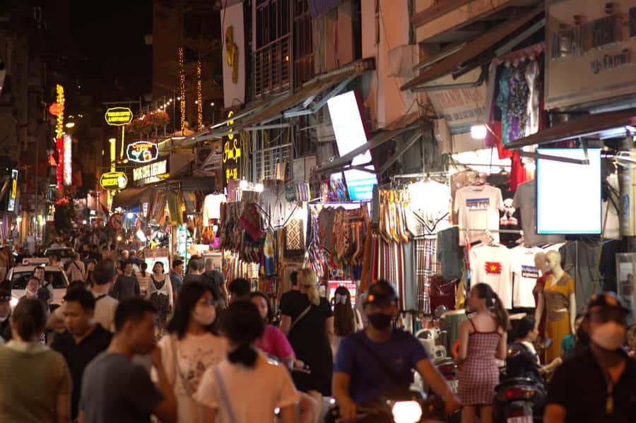 Weekend Hanoi Night Market & Street Food Tour - Ending at the Hang Dao Street Night Market