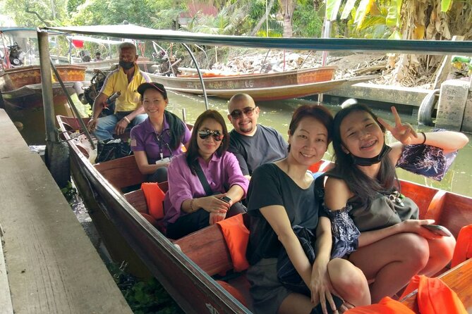 Wheelchair & Luxury Tour to Floating & Railway Markets - The long ride to Mae Klong