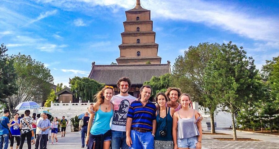 Xi'an: Terracotta Army, Lunch, City Wall, Pagoda, Bazaar - A short look at the Muslim Quarter
